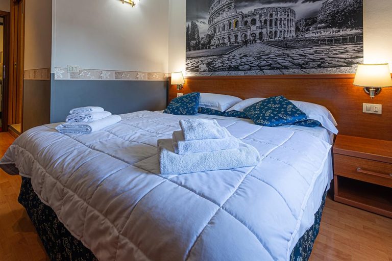 Aureliano – Room with St. Peter's dome view